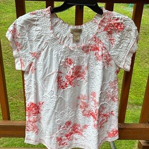 Women’s top with eyelet lace floral detail. Short sleeves. Art and Soul brand.